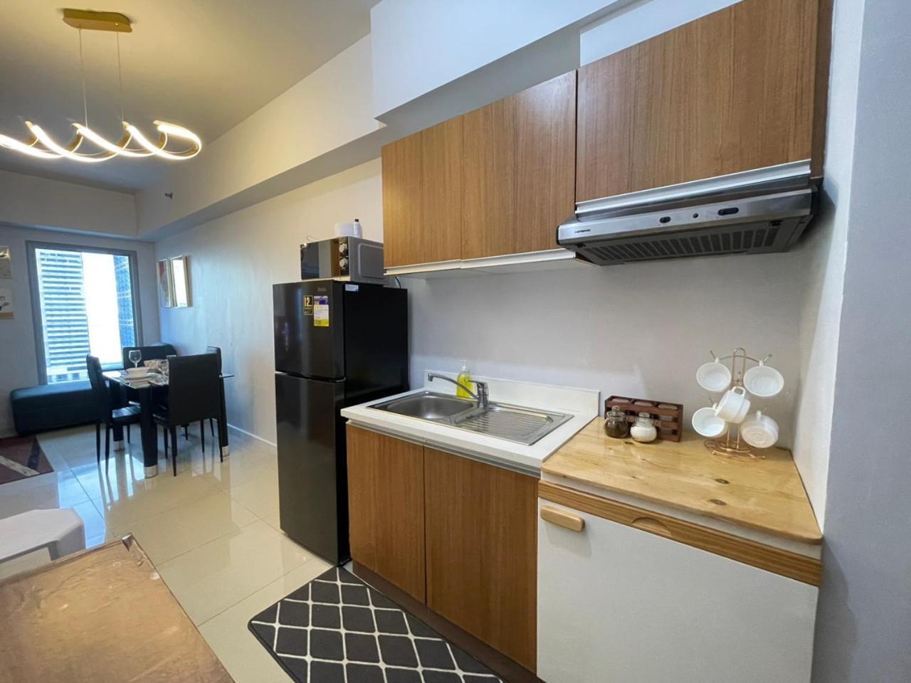 8 Adriatico Staycation Manila Pokój zdjęcie