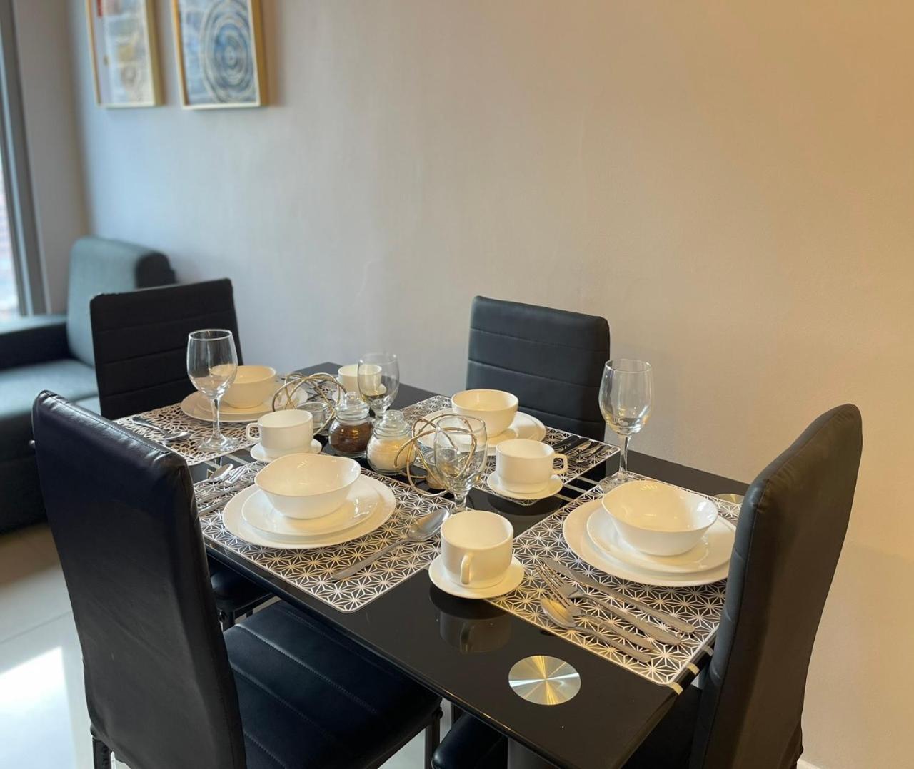 8 Adriatico Staycation Manila Pokój zdjęcie