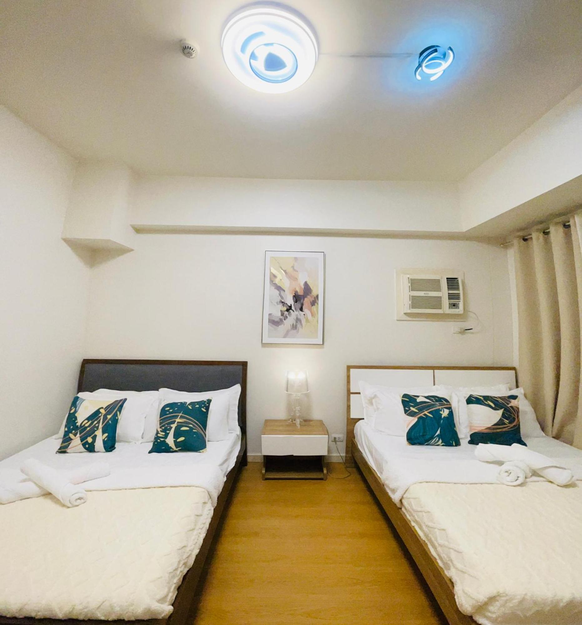 8 Adriatico Staycation Manila Zewnętrze zdjęcie